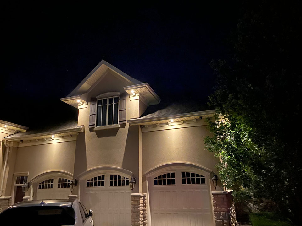 licenced-electricians-exterior-pot-lights